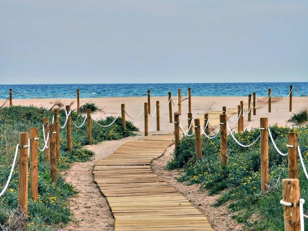 Apartamento A 5 Minutos Distancia De Playa En Puerto De Sagunto -Full Apartment -120M2 Buitenkant foto